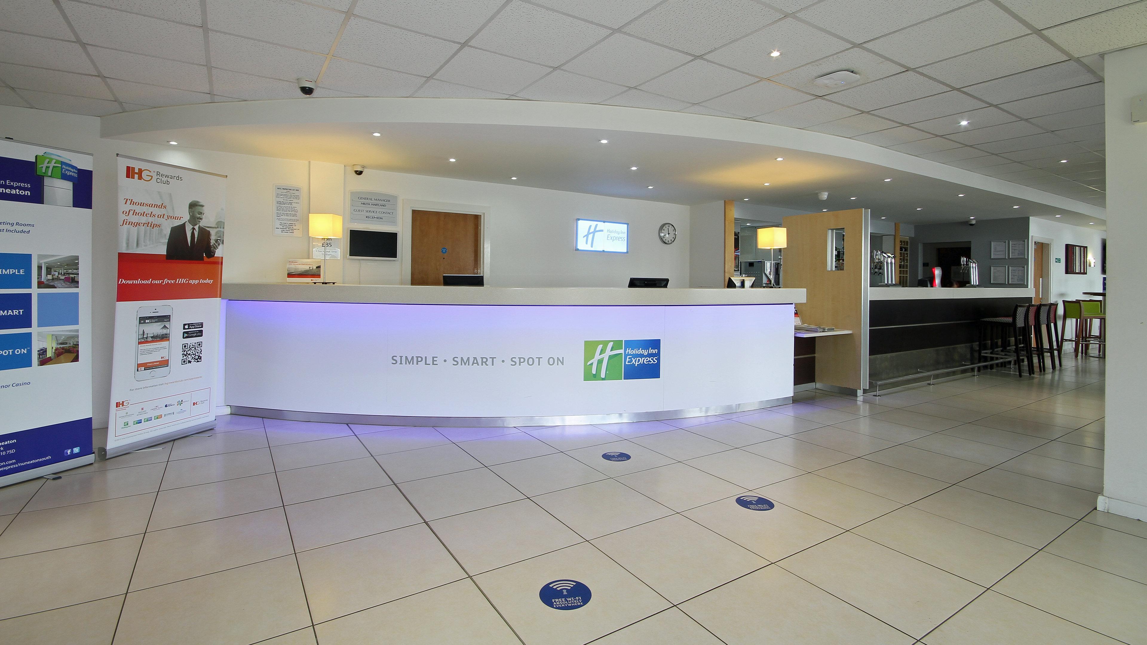 Holiday Inn Express Nuneaton By Ihg Exteriér fotografie