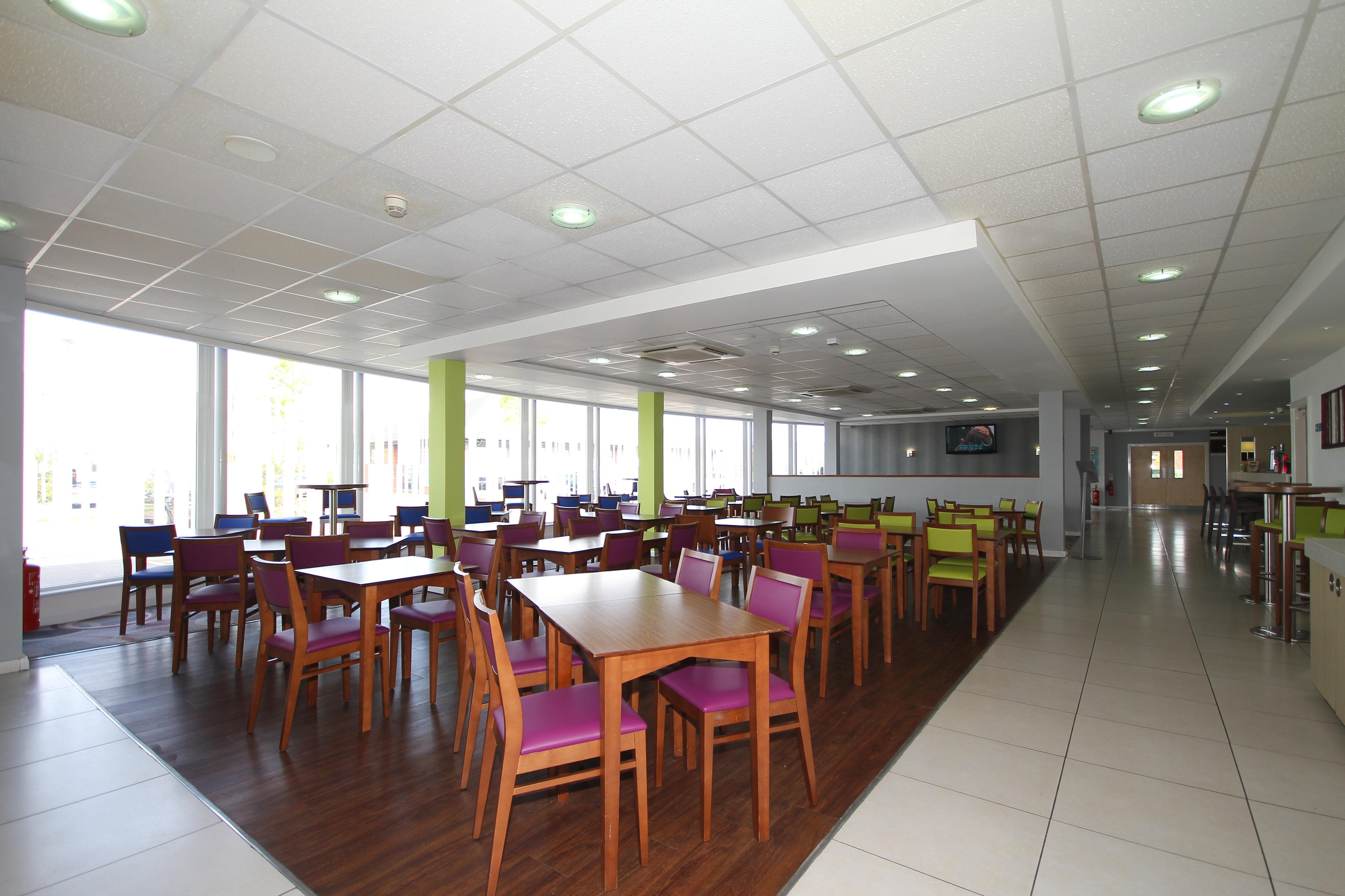 Holiday Inn Express Nuneaton By Ihg Exteriér fotografie