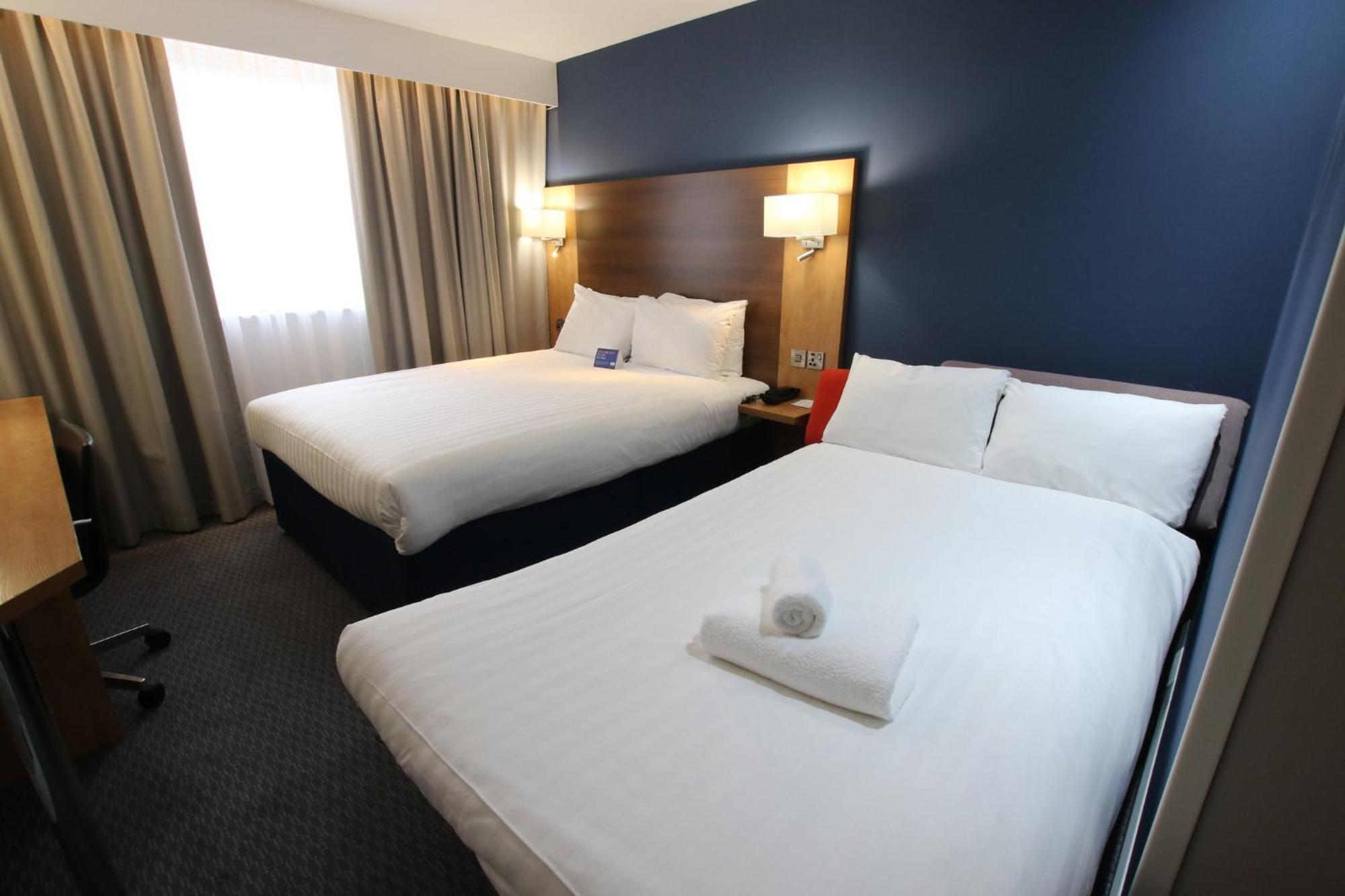 Holiday Inn Express Nuneaton By Ihg Exteriér fotografie