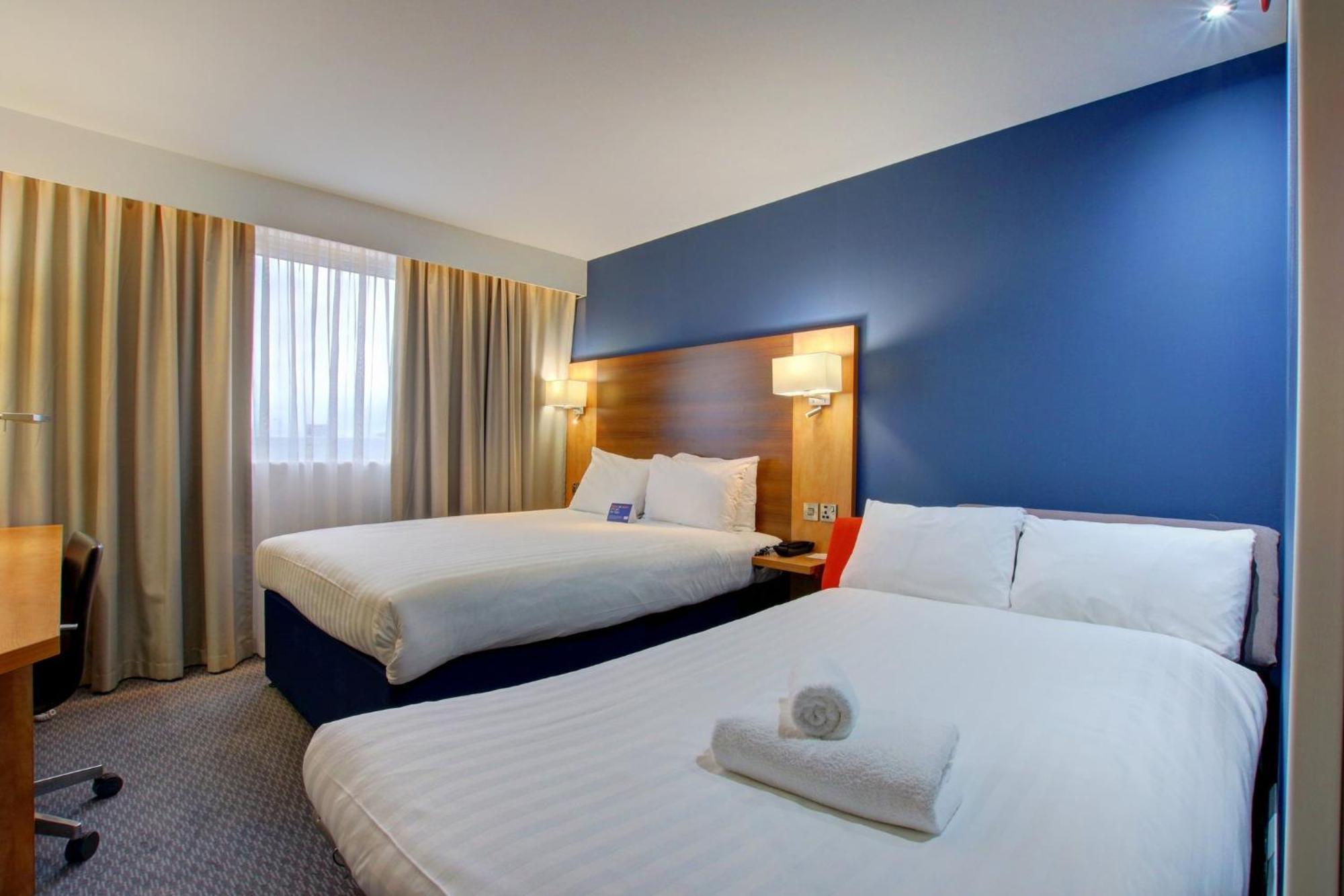 Holiday Inn Express Nuneaton By Ihg Exteriér fotografie