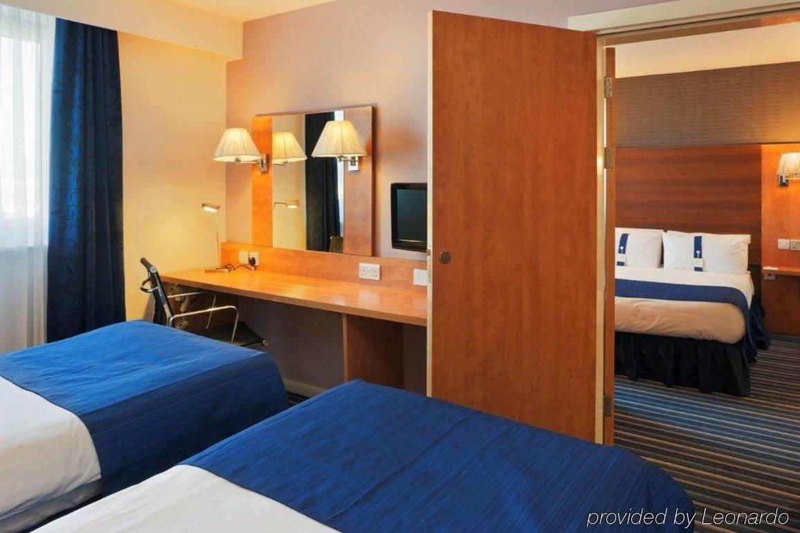 Holiday Inn Express Nuneaton By Ihg Pokoj fotografie